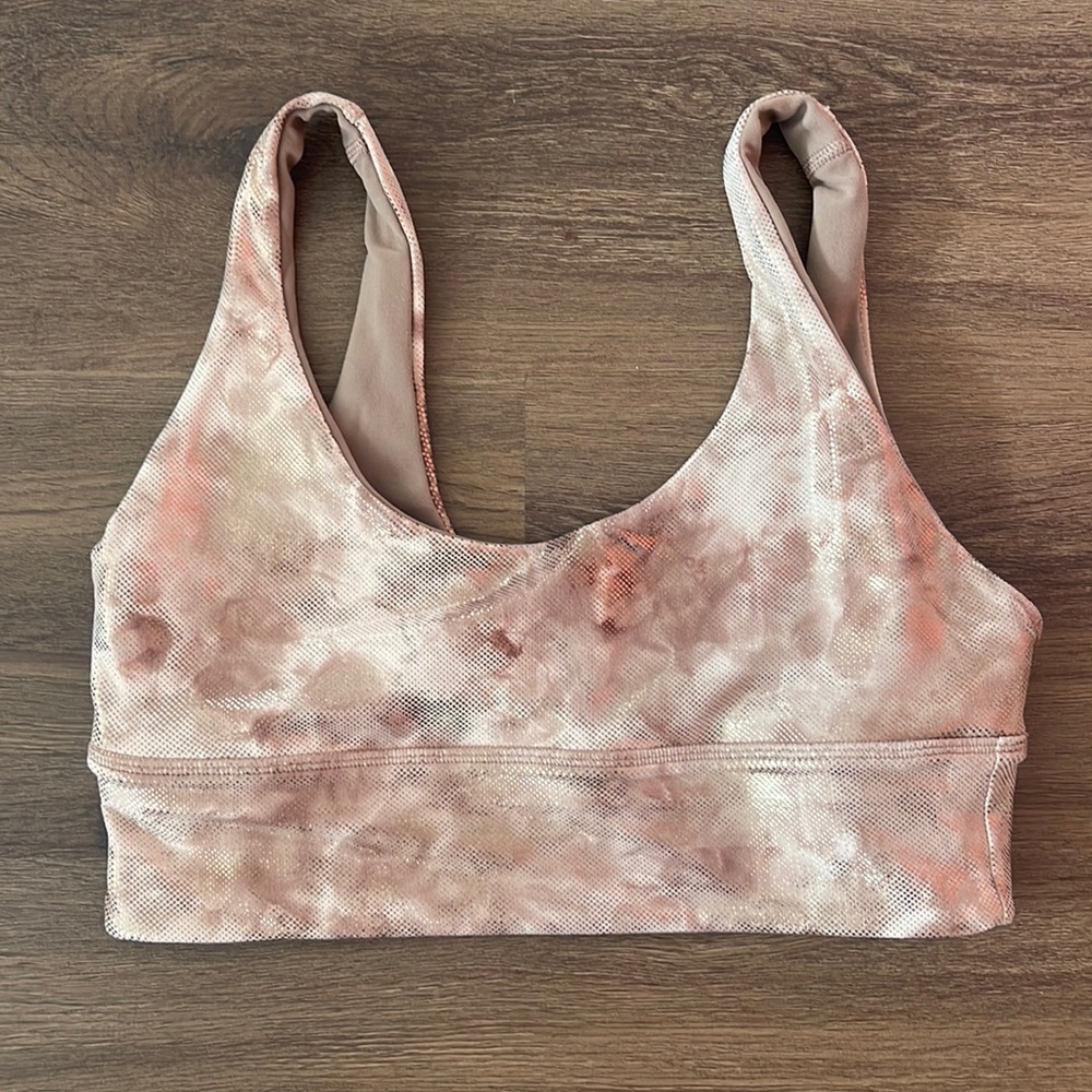 Lululemon Atheletica Align Shine Bra